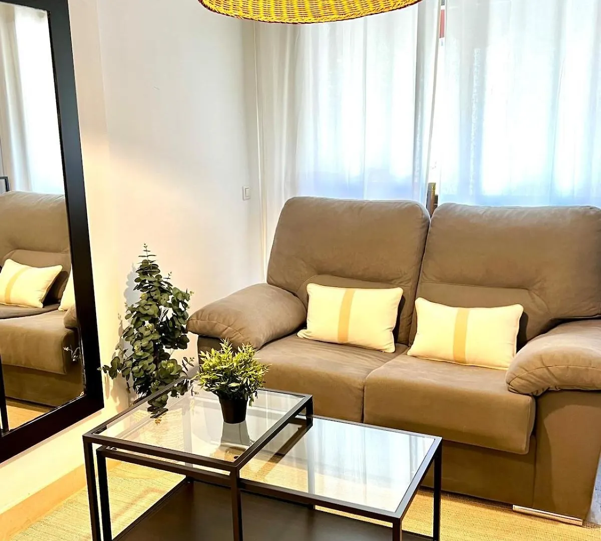 Modern Apartment In Juan De Austria Malaga